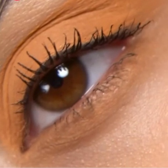about face Other - NIB About-Face Matte Fluid Eye Paint in Light Transcending